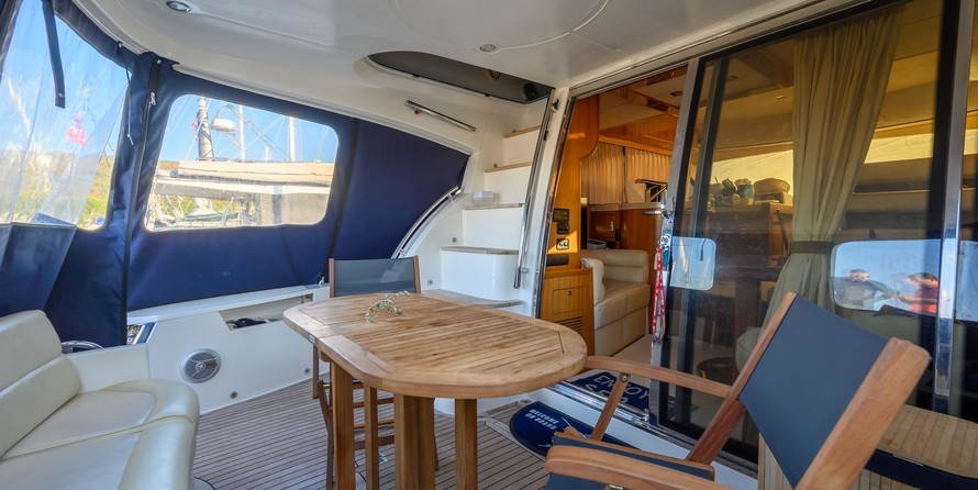 Galeon 440 Fly