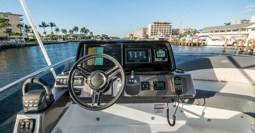 Galeon 400 FLY