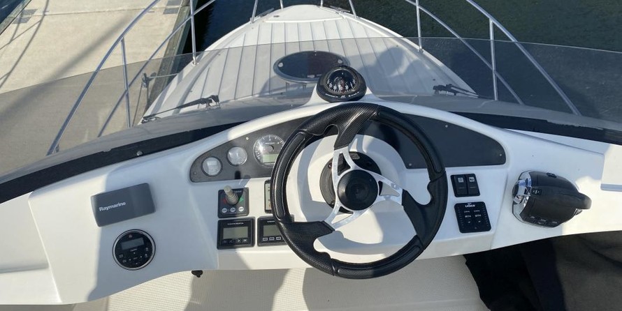 Galeon 290 Fly