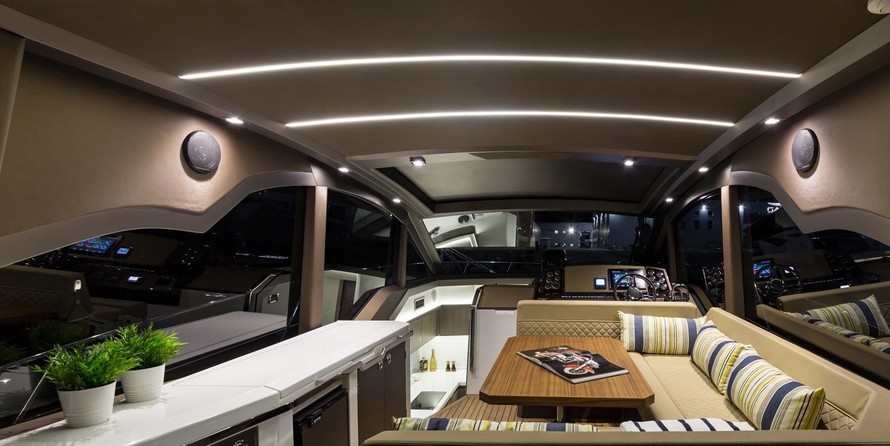 Galeon 425 HTS